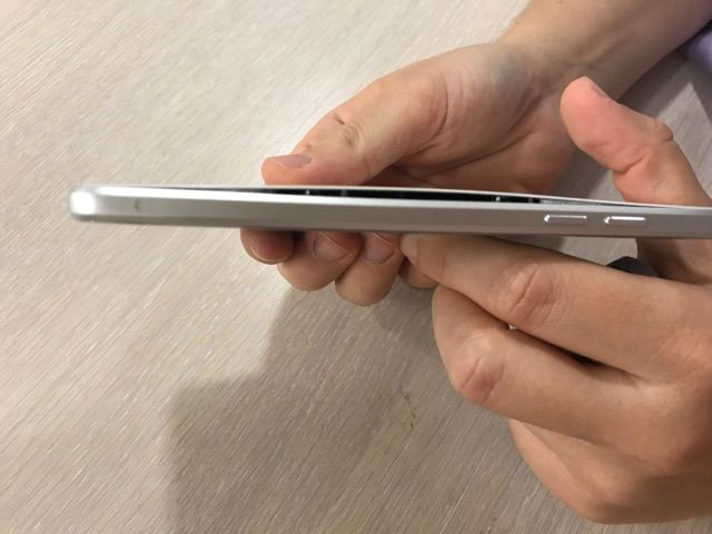samsung_décollé.jpg